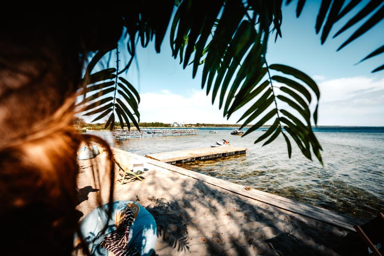 Camping Molo Surf Spot Jastarnia Bagian luar foto